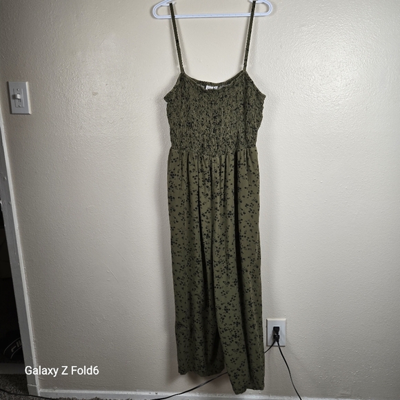 GAP Pants - GAP Jumpsuit XXL Green Floral Smocked Wide Leg Rayon Pockets Casual Summer‎